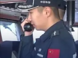 中国海警依法驱离菲律宾非法侵闯黄岩岛邻近海域的渔业和水产资源局3002船