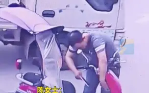 大哥捡到手机这一举动好暖 网友：好帅的男人！爱了！