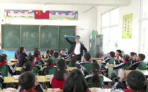 【中国3分钟】在他的科学课上 那些留守儿童眼里闪着光