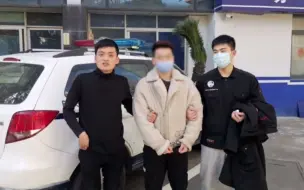 #宁波男子女厕所偷拍被抓包 变装换脸躲过摄像头，可躲不过警察蜀黍的火眼金睛