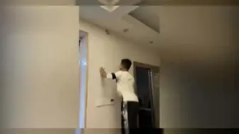 妈妈为让孩子长高出妙计 结果失策了