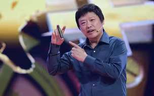 胡锡进再现当年波黑战争：5000亿只能买一包爆米花