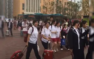 教师寒暑假要取消？教育部辟谣：没有依据