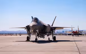 国防开支达2979亿！美日F-35举行合练，军费8连涨的日本值得警惕