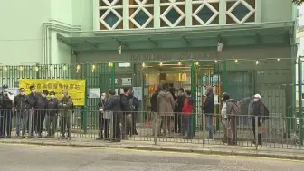 香港市民积极投票 各投票站秩序顺畅