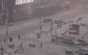 暴雪席卷美国东岸：拜登推迟外交政策讲话 多个疫苗接种点关停
