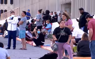 别无选择！美国新冠疫情反弹，许多人撑不住被迫提前动用退休储蓄