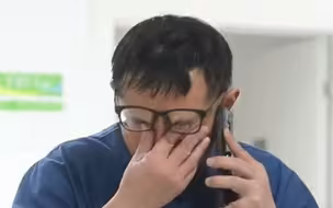 ICU主任得知同行好友感染病危，泣不成声…