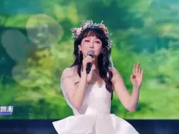 萨顶顶《拾光》| 实现绿色低碳发展，需要我们共同努力！萨顶顶演唱纪录片《零碳之路》合作歌曲《拾光》，保护人类共同花园，创造美好自然环境！