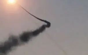 剑指苍穹！直击防空兵多型武器实弹射击考核：“蛇形走位”一发命中