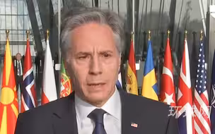 美国务卿布林肯突访北约，意在加速军事支持乌克兰