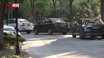 上海小区外来车辆“待遇”高 “亲情卡”提醒子女关爱父母