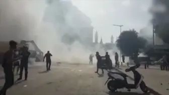 局势升级！黎巴嫩首都再爆发抗议 示威者“接管”该国外交部 焚烧总统像