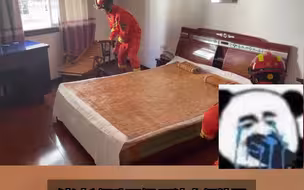 消防员抓黄鼠狼被臭屁熏吐：太臭了没忍住
