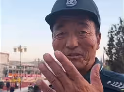 山西小西天一保安大叔疑因透露涨薪500元被辞退？当地文旅：暂时休息，已调岗