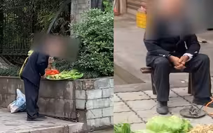 大爷街边卖菜用嘴喷水保鲜 网友：期待每个人都提高自身素质