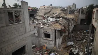 以色列空袭加沙难民营 造成至少70人死亡