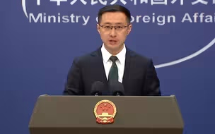 外交部：菲方不要牺牲自身的安全利益 为美国火中取栗
