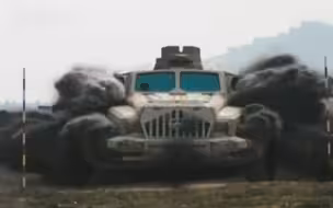 车胎被打爆也能跑！ 4×4防地雷反伏击车有多猛？