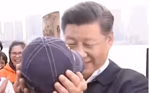 “寄希望于你们这一代！”