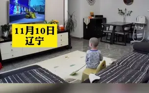 妈妈被锁门外，机智投屏叫儿子开门，网友:妈妈真聪明，科技改变生活