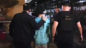 菲律宾警方解救一被绑架的14岁中国公民 手部疑似受伤被包裹