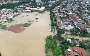 印尼首都遭遇数年内最致命洪灾 造成至少9人死亡