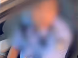 青岛一辅警驾驶私家车逆行，警方通报：已对涉事辅警停职