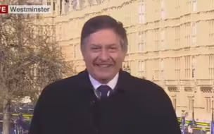 英航客机错降苏格兰 把BBC记者给逗乐了