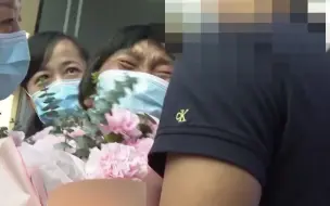 最温暖的母亲节礼物！3位母亲与失散数十年的孩子重聚。失散二三十年，一朝重相聚！