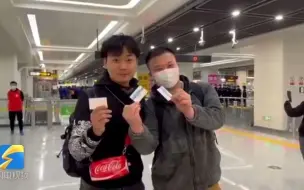 啥情况？济南地铁2号线信号系统工程师们一大早也来抢票
