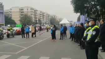 记者探班成马筹备现场：沿用去年经典赛道，开展全要素演练
