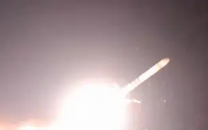东风快递，使命必达！现场直击火箭军某部夜间演练导弹发射瞬间！