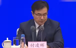 今年上半年国内生产总值562642亿元 同比增长2.5%