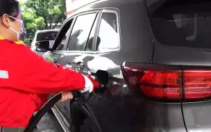 “负油价”对中国有什么影响？会大批抢购石油吗？