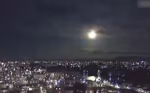 巨大流星深夜划过日本上空