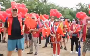 台湾人民共产党在台南举行庆祝国庆74周年升国旗仪式