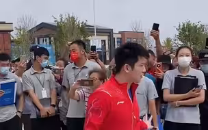 王楠夫妇兑现承诺 国乒9人获赠别墅:户型曝光 总价值超4500万！