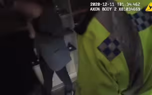 英国上百人违反防疫禁令 在“理发店”狂欢